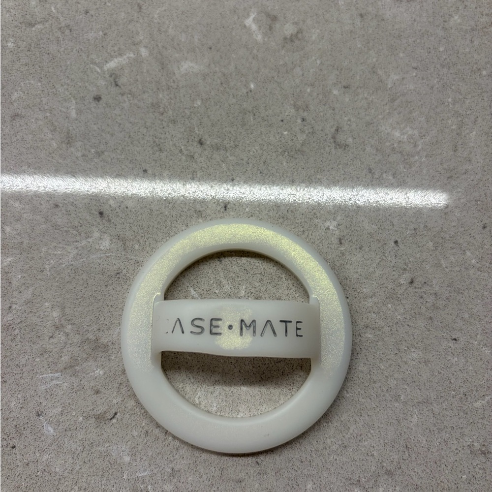 Case-Mate white / iridescent Phone MagSafe